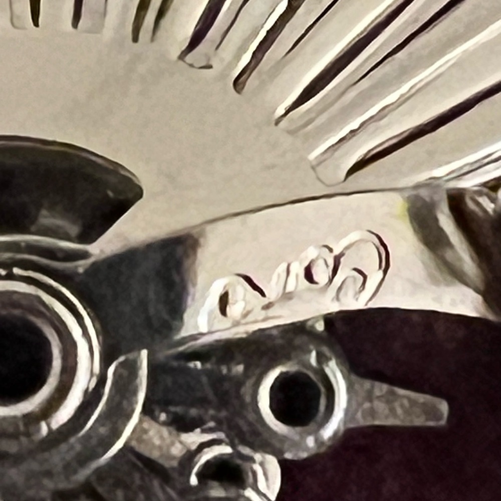 Coro Elegant Silver Crystal Fan Earrings and Matching Broach - Picture 4 of 9